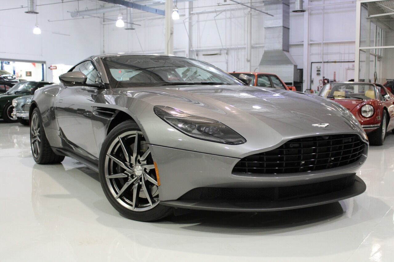 2019 ASTON MARTIN DB11