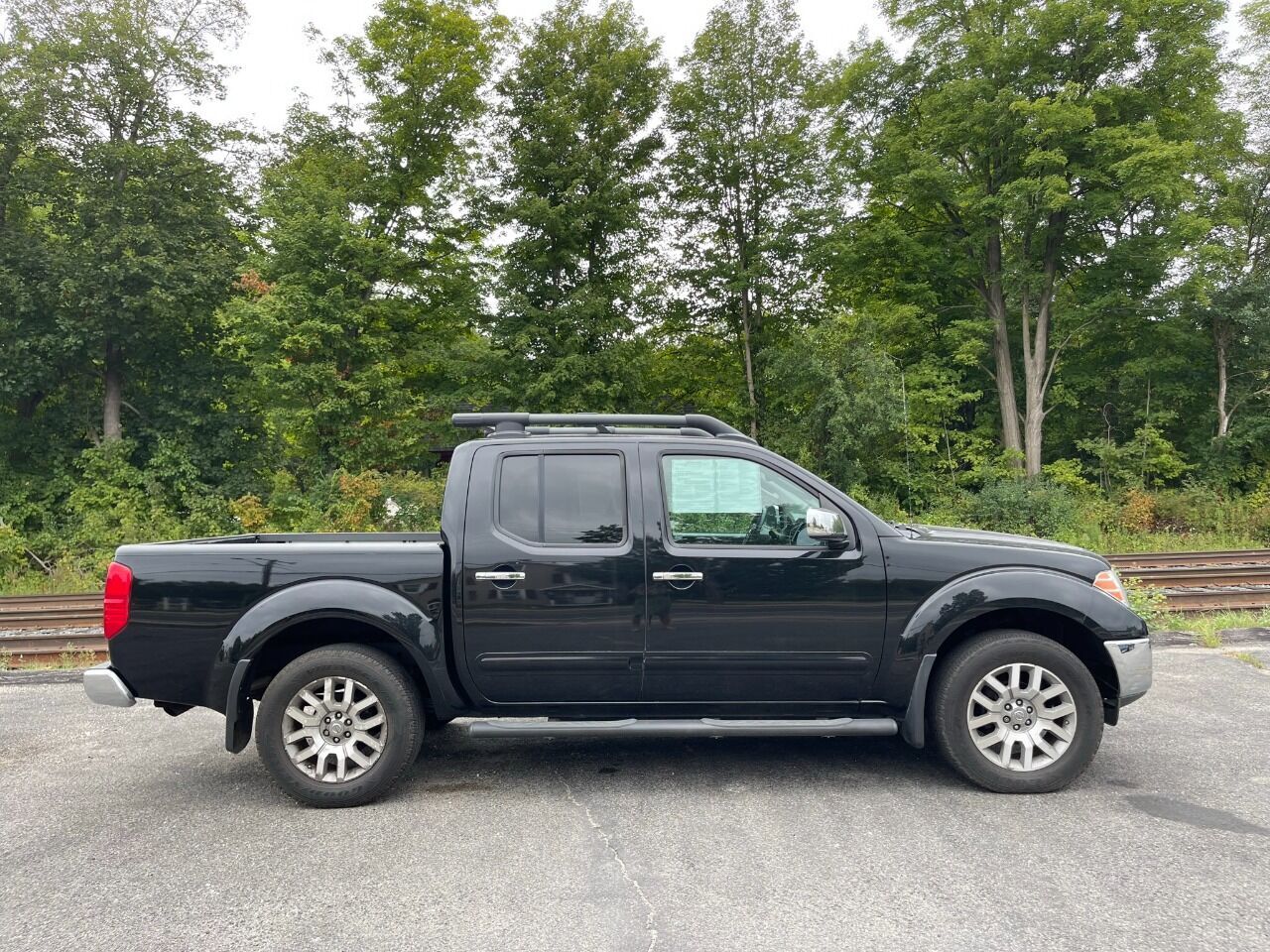 2011 NISSAN Frontier