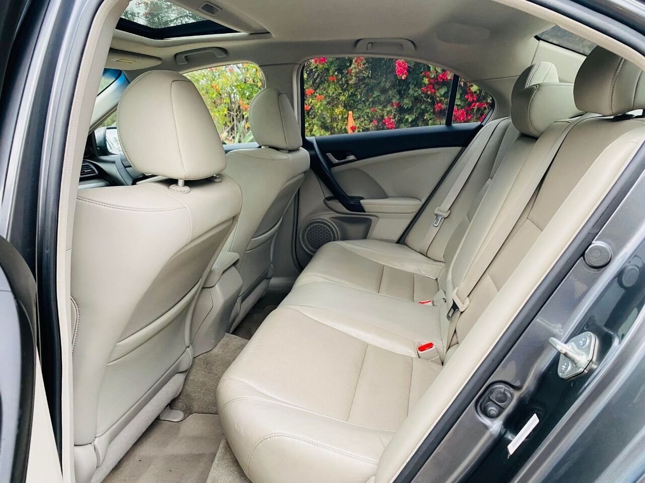 2008 VOLKSWAGEN Rabbit