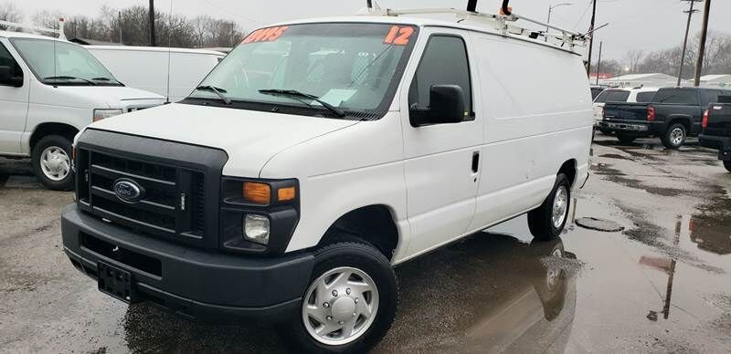 2012 FORD E-150