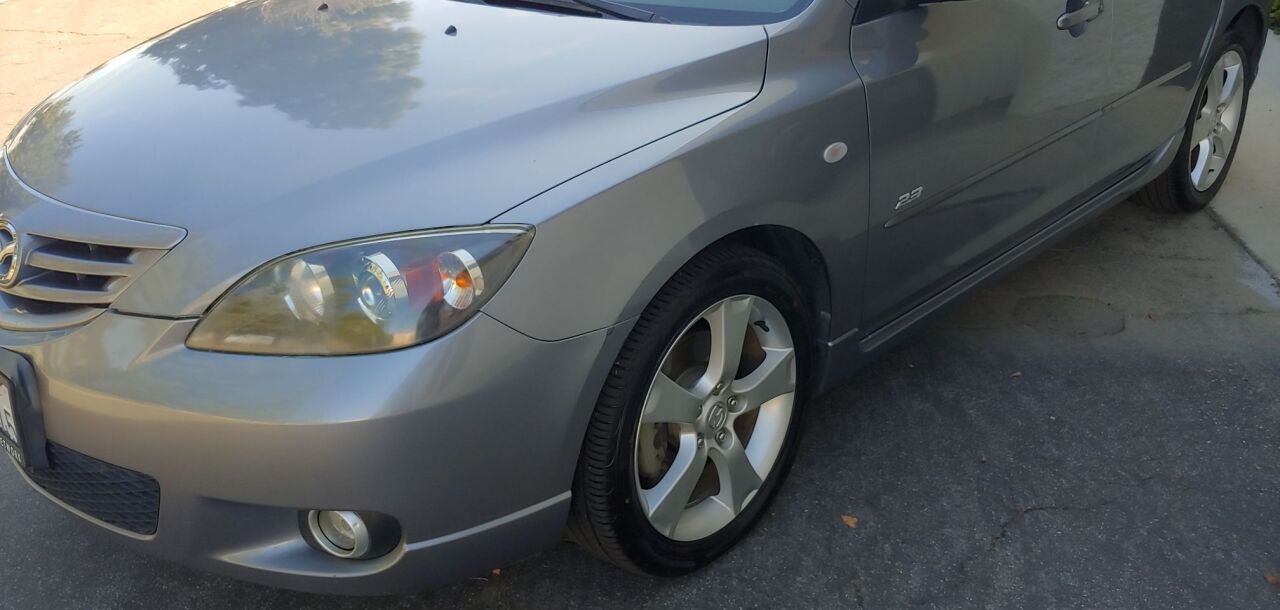 2004 MAZDA Mazda3
