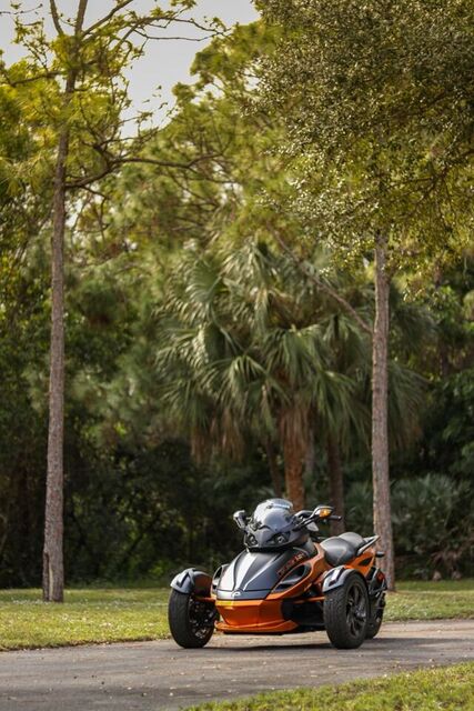 2013 CAN-AM Spyder