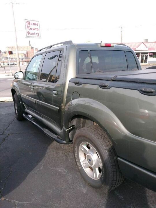 2004 FORD Explorer