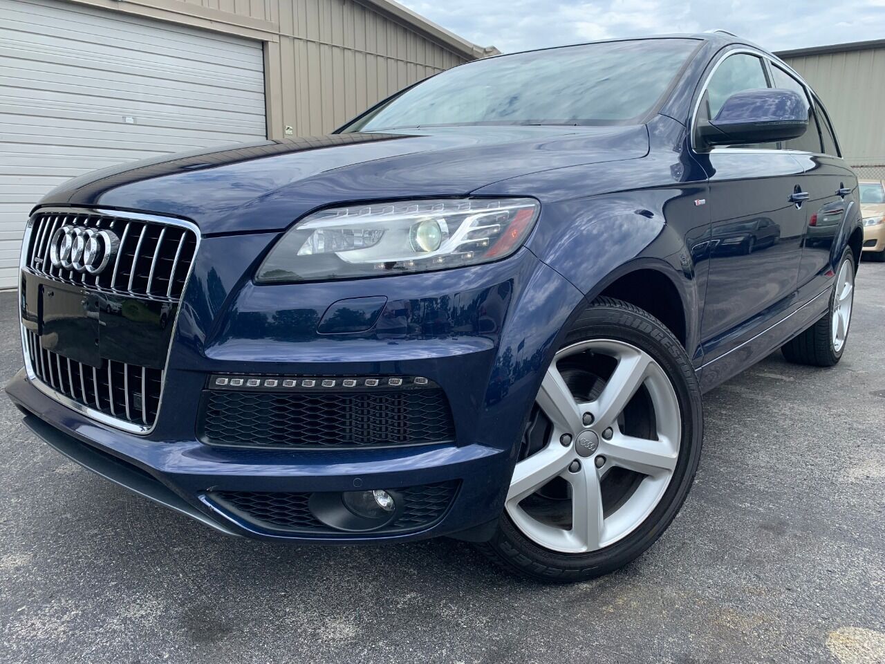 2010 AUDI Q7