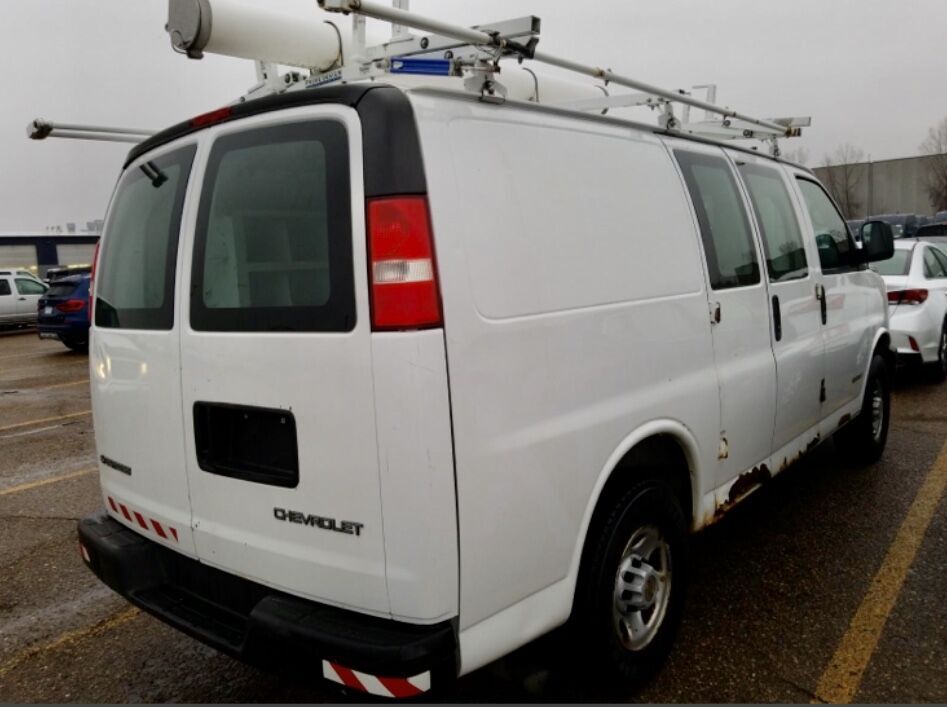 2005 CHEVROLET Express
