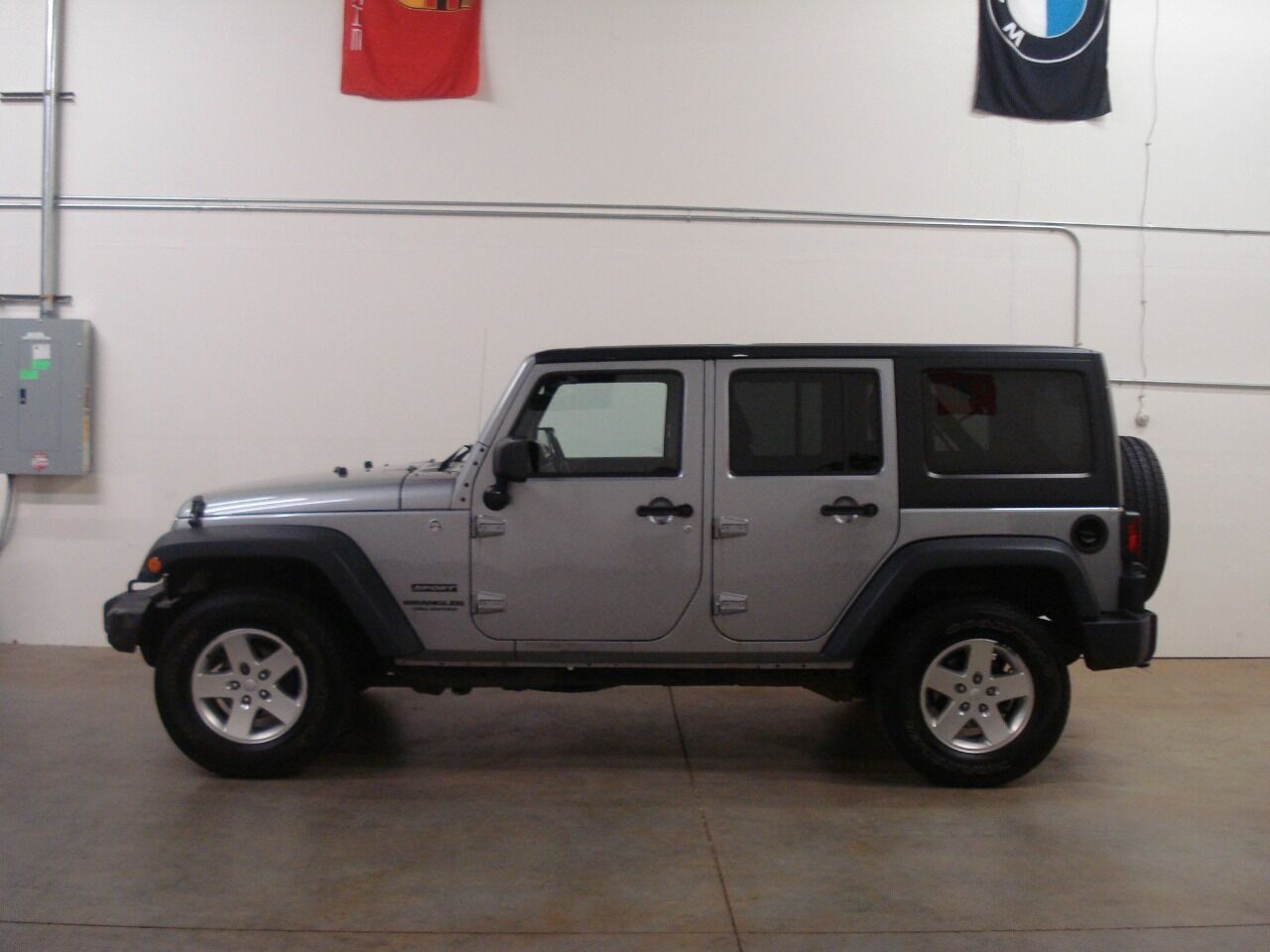 2013 JEEP Wrangler