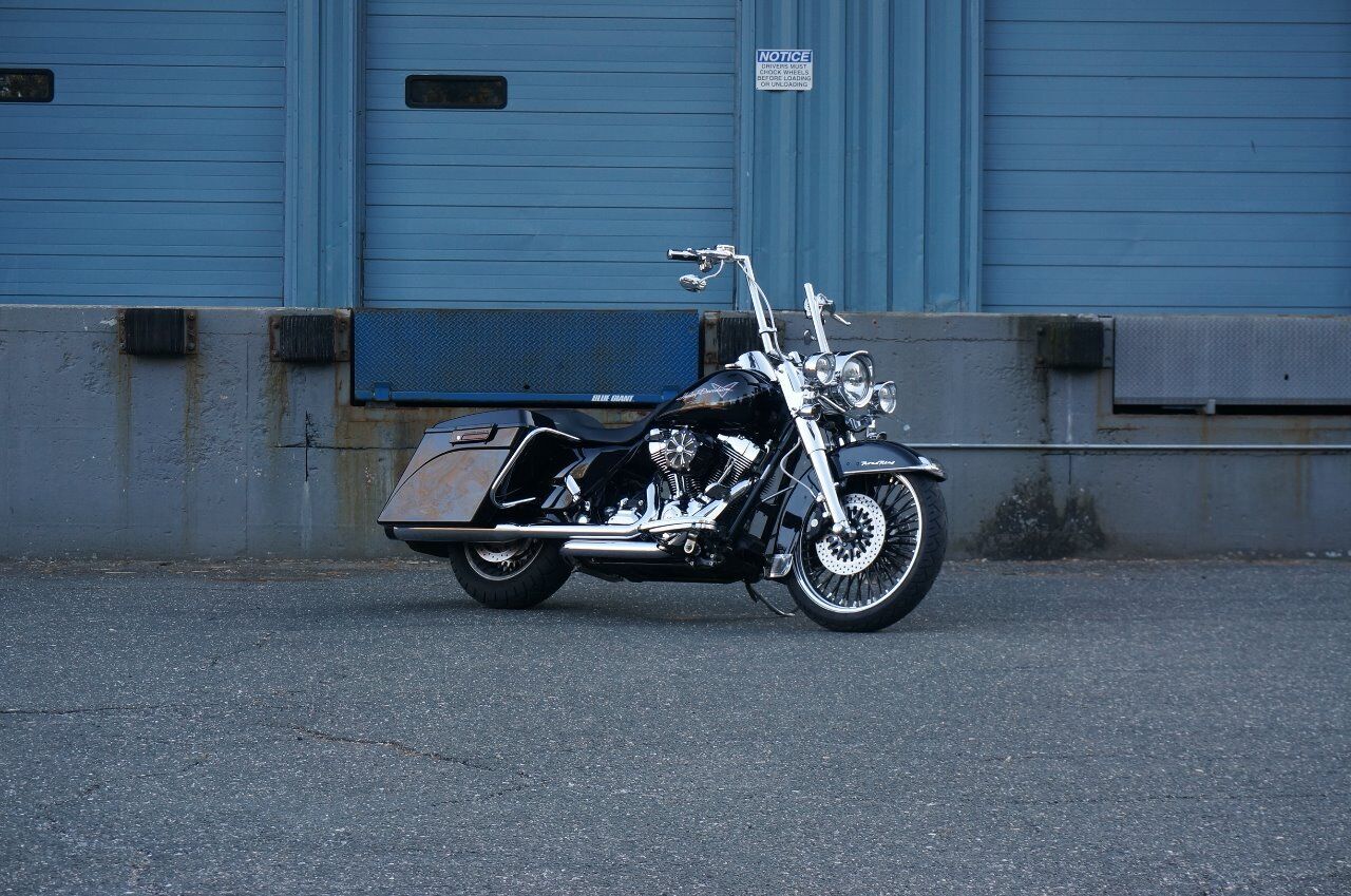 2009 HARLEY DAVIDSON Road King