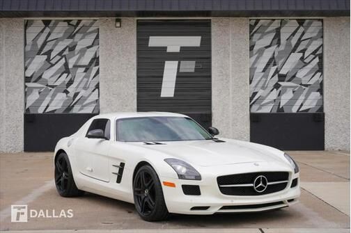 Mercedes-Benz SLS-Class