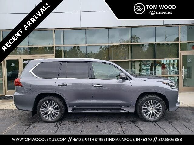 Lexus LX