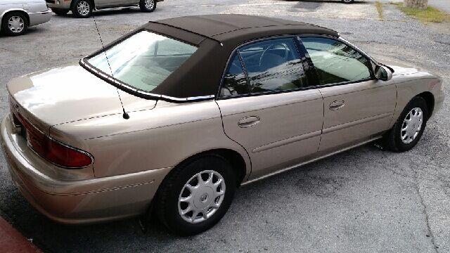 2003 BUICK Century