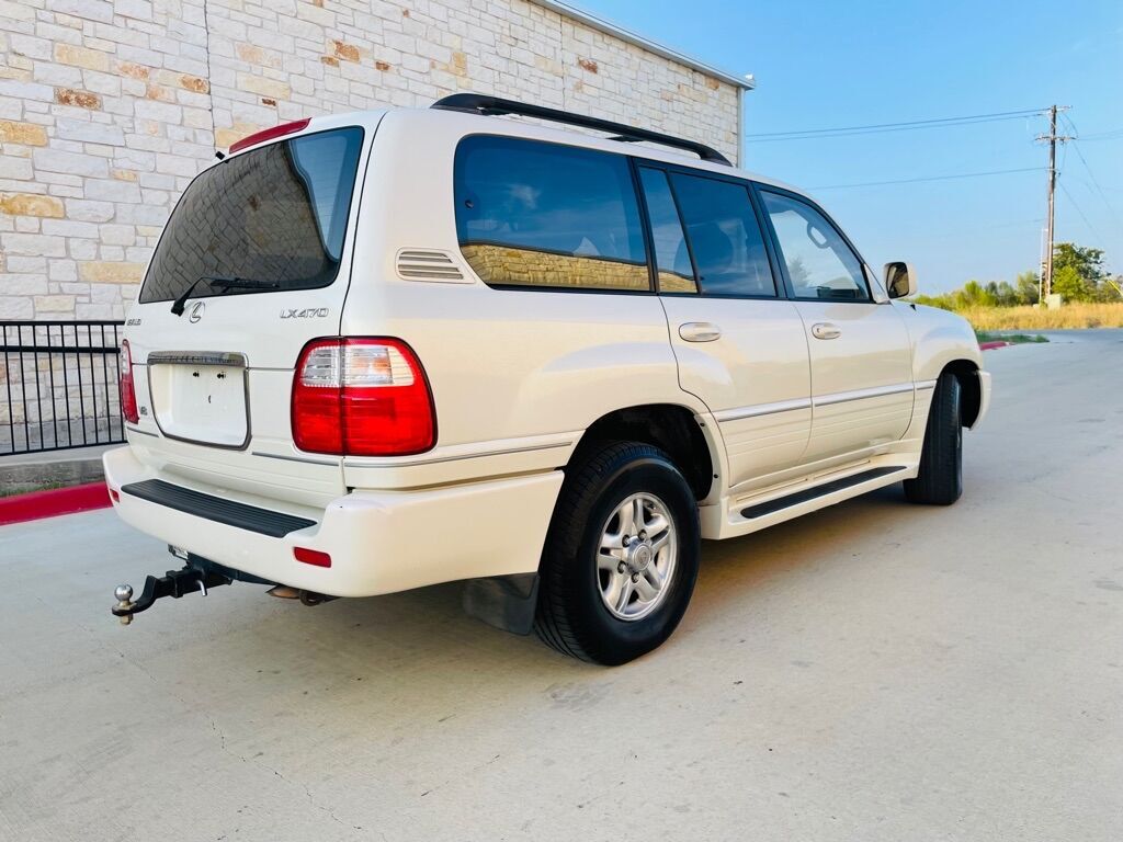 2001 LEXUS LX