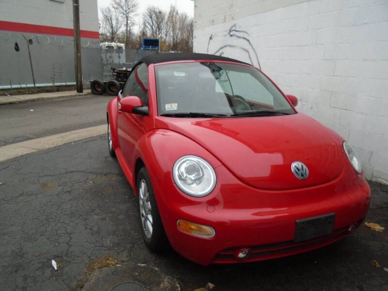 2005 VOLKSWAGEN Beetle