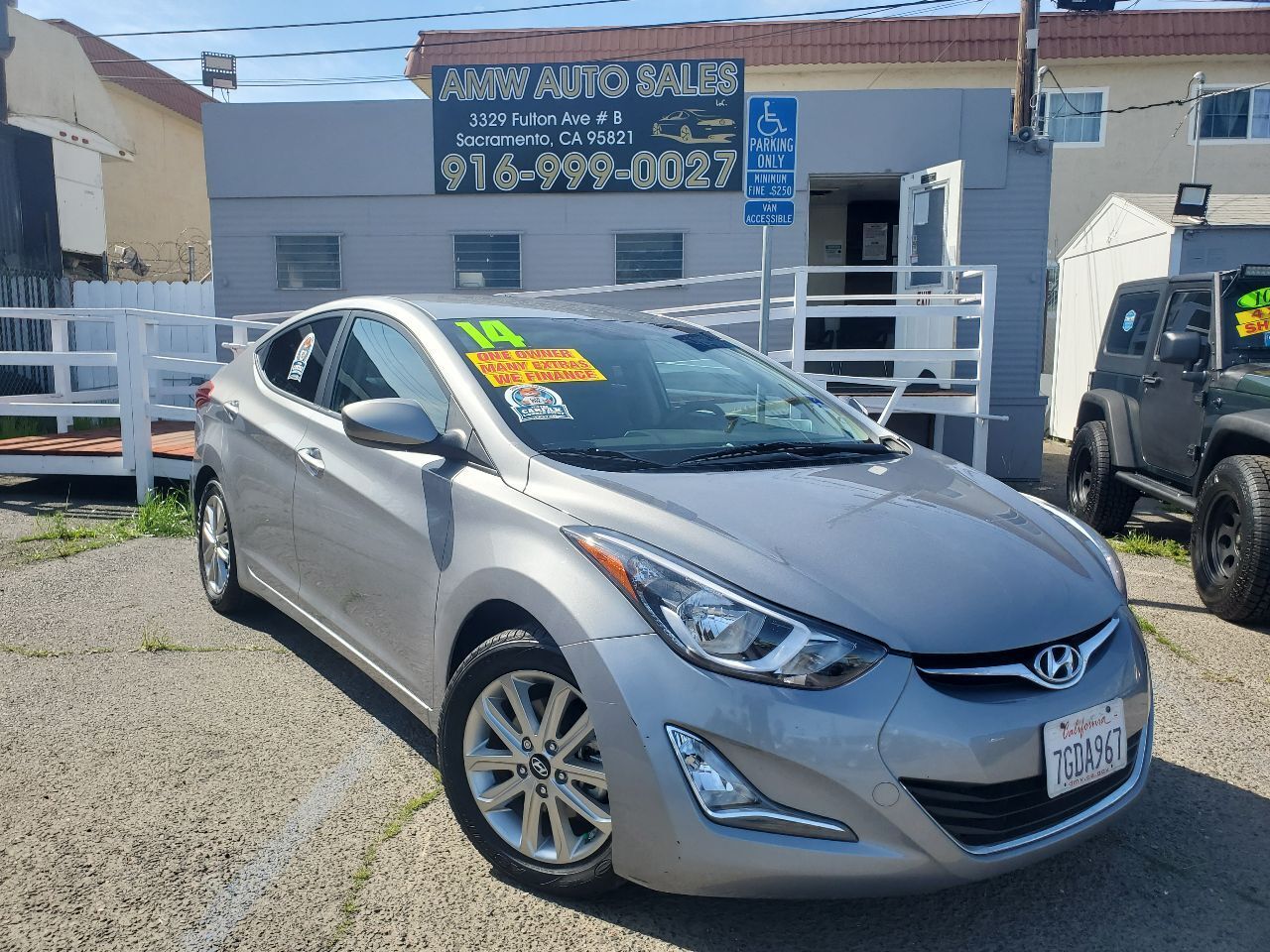 2014 HYUNDAI Elantra