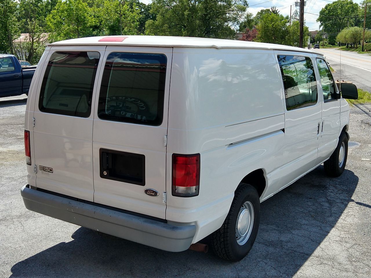 2000 FORD E-150
