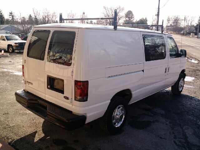 2006 FORD E-250