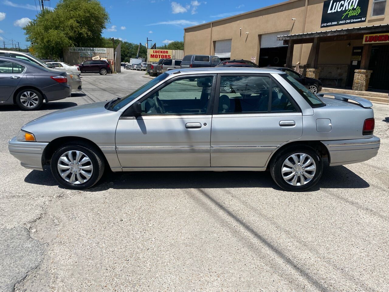 Mercury Tracer