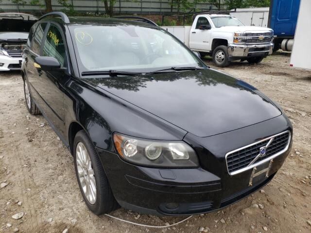 2005 VOLVO V50