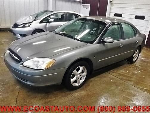2002 FORD Taurus