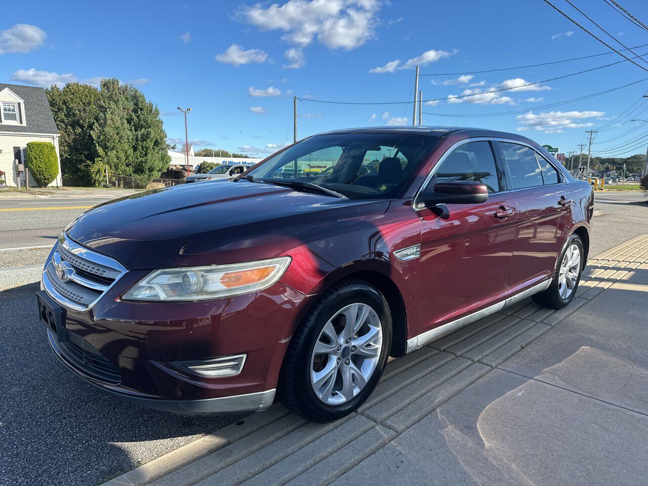 2011 FORD Taurus