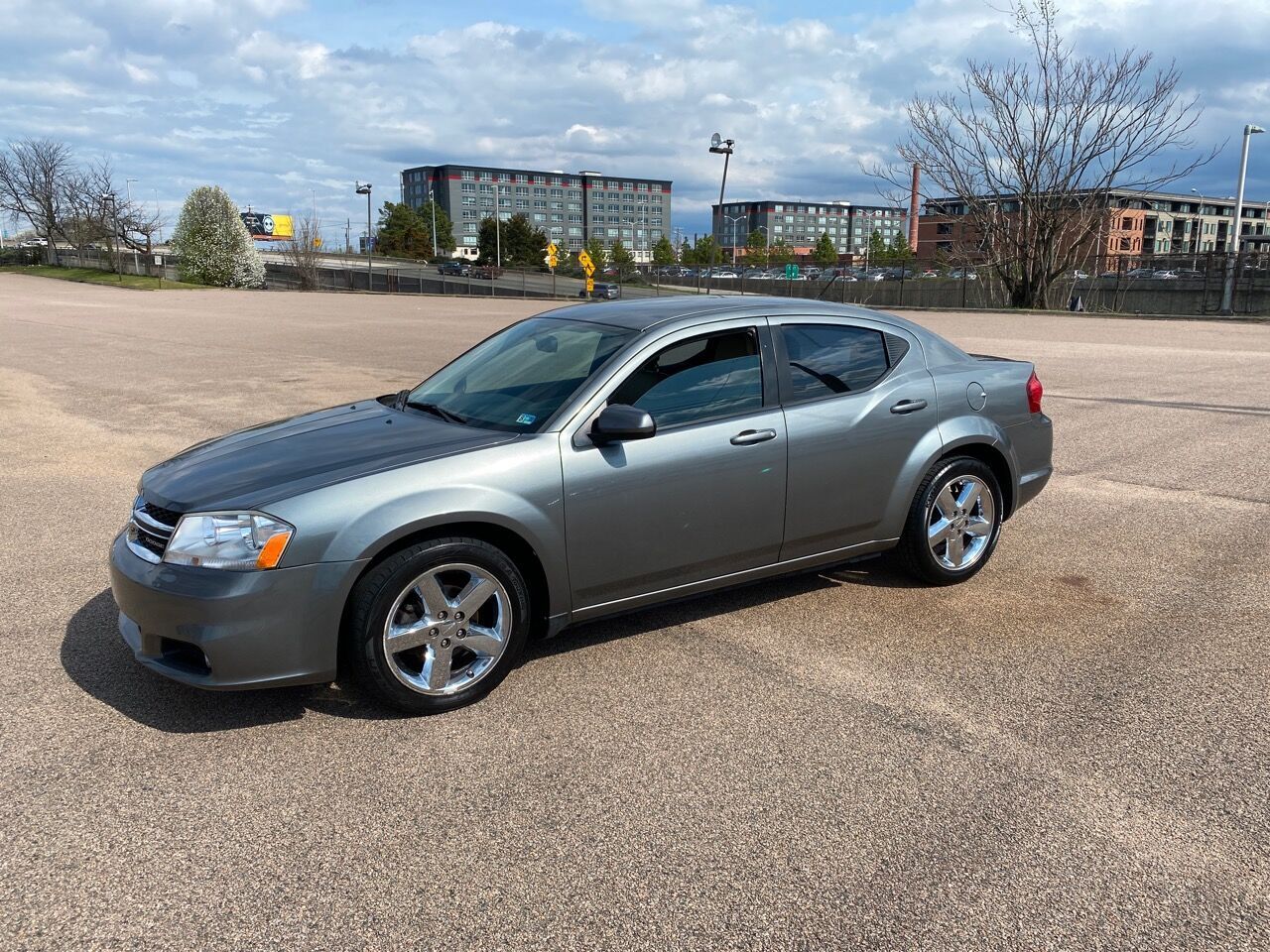 2011 DODGE Avenger