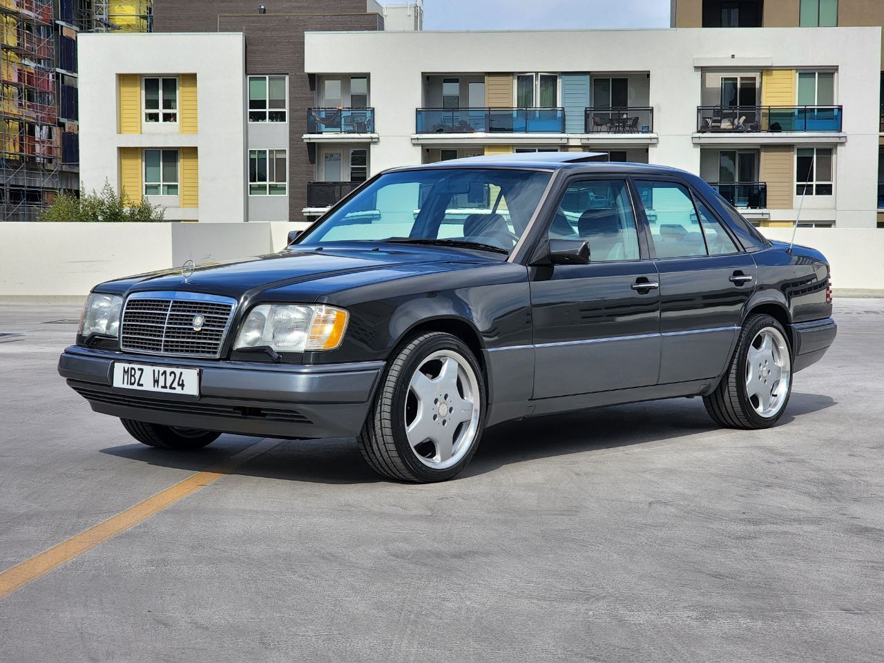 1994 MERCEDES-BENZ E-Class