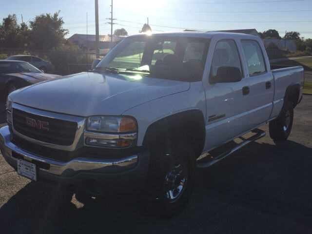 2005 GMC Sierra