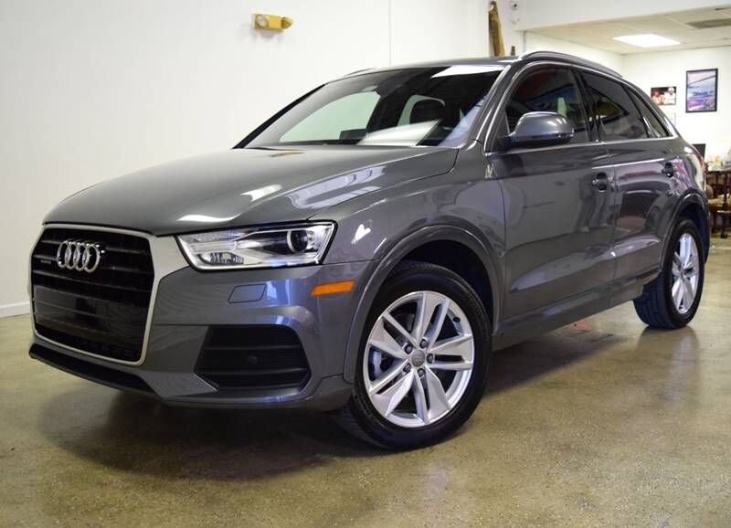 2016 AUDI Q3