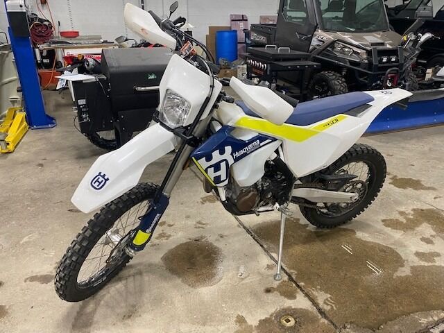 2017 HUSQVARNA Four-stroke