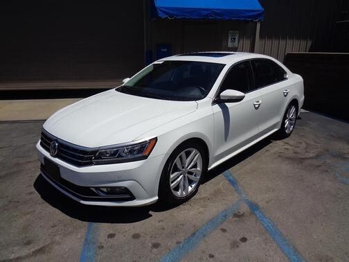 2018 VOLKSWAGEN Passat