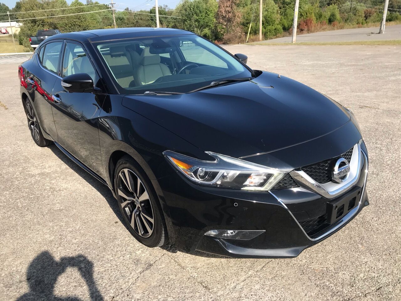 2016 NISSAN Maxima