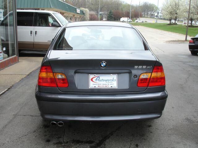 2002 BMW 325xi