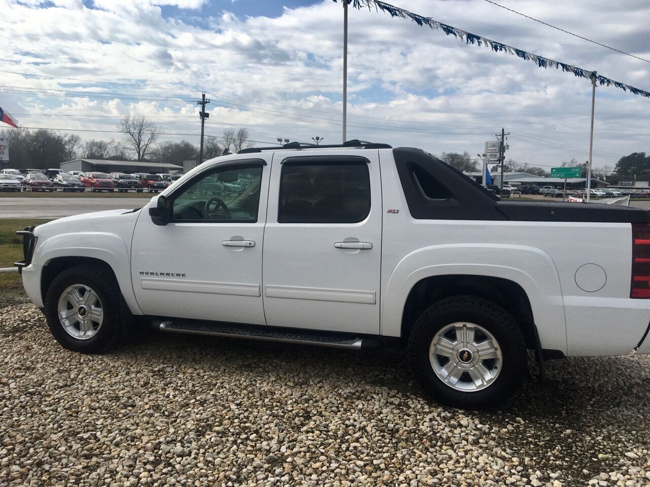 2011 CHEVROLET Avalanche