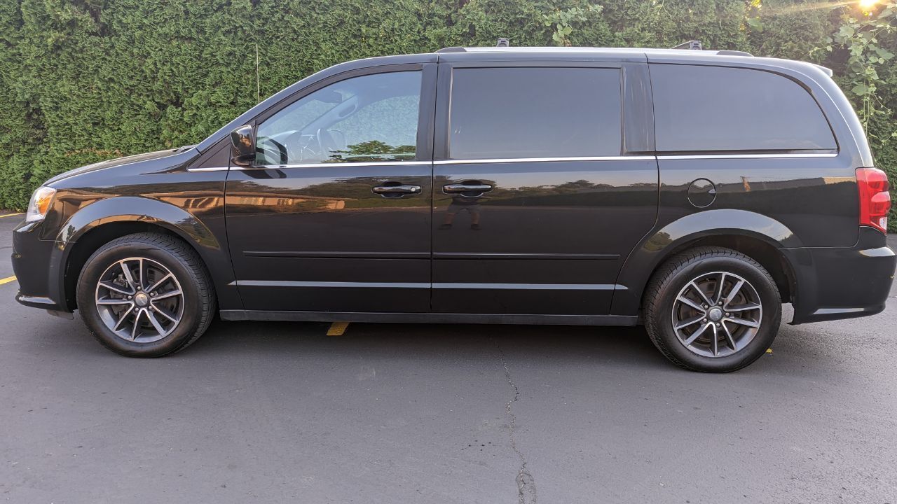 2017 DODGE Grand Caravan