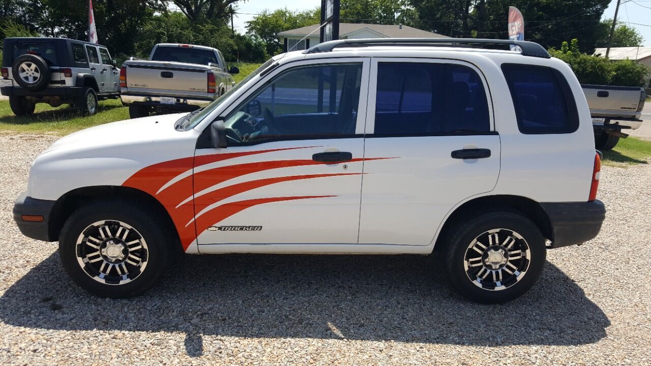 2001 CHEVROLET Tracker