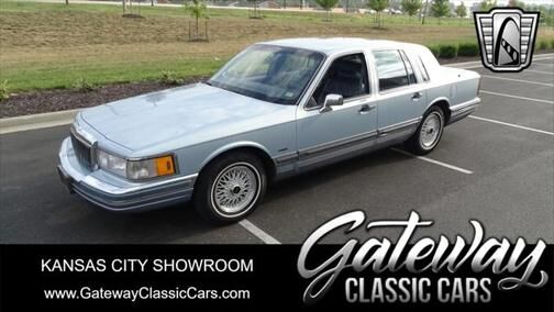 Lincoln Town Car