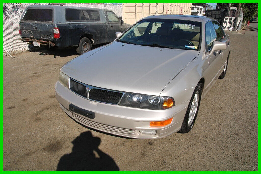 Mitsubishi Diamante