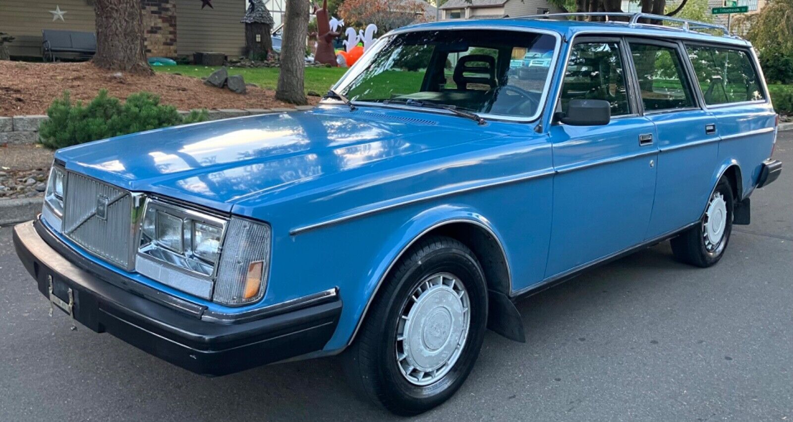VOLVO