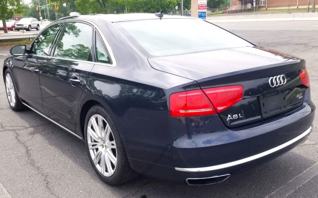2014 Audi A8