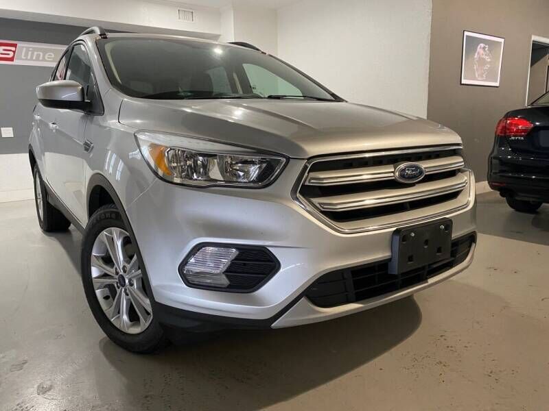 2018 FORD Escape