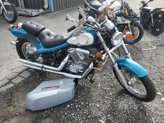 Honda VT600CD (SHADOW VLX DELUXE)