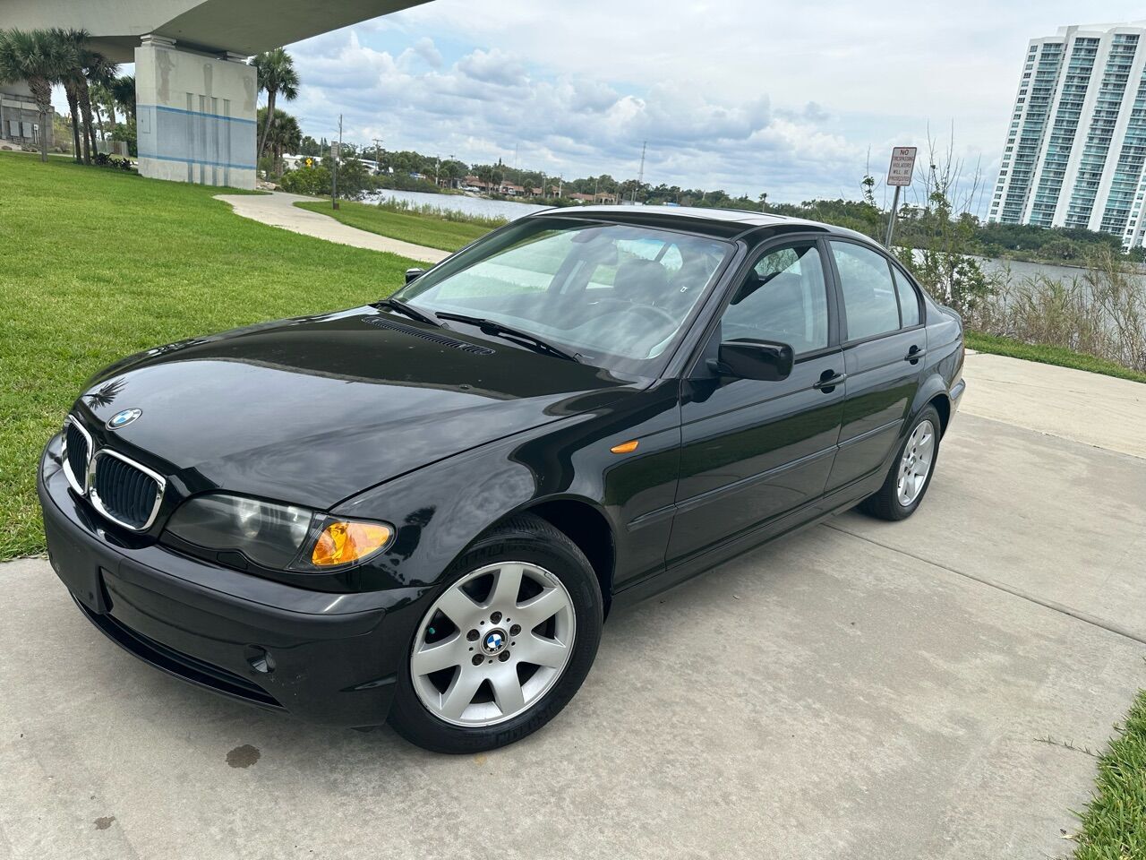 2004 BMW 3 Series