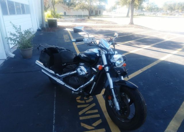 Suzuki VZ800
