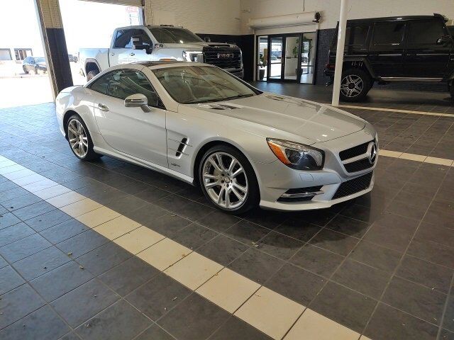Mercedes-Benz SL-Class