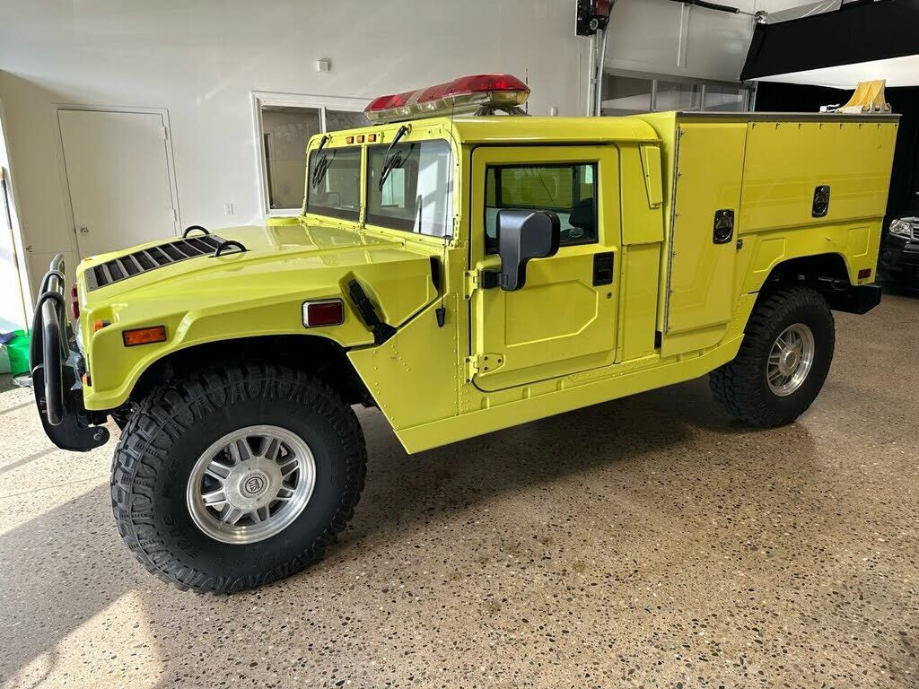 HUMMER H1