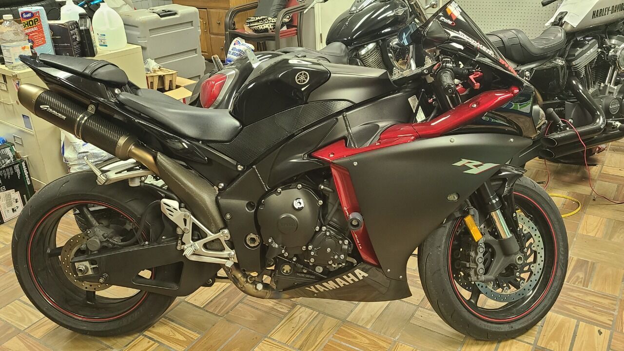 2009 YAMAHA YZF