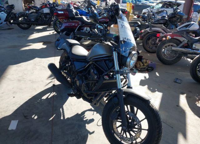 Honda CMX500 (Rebel500)