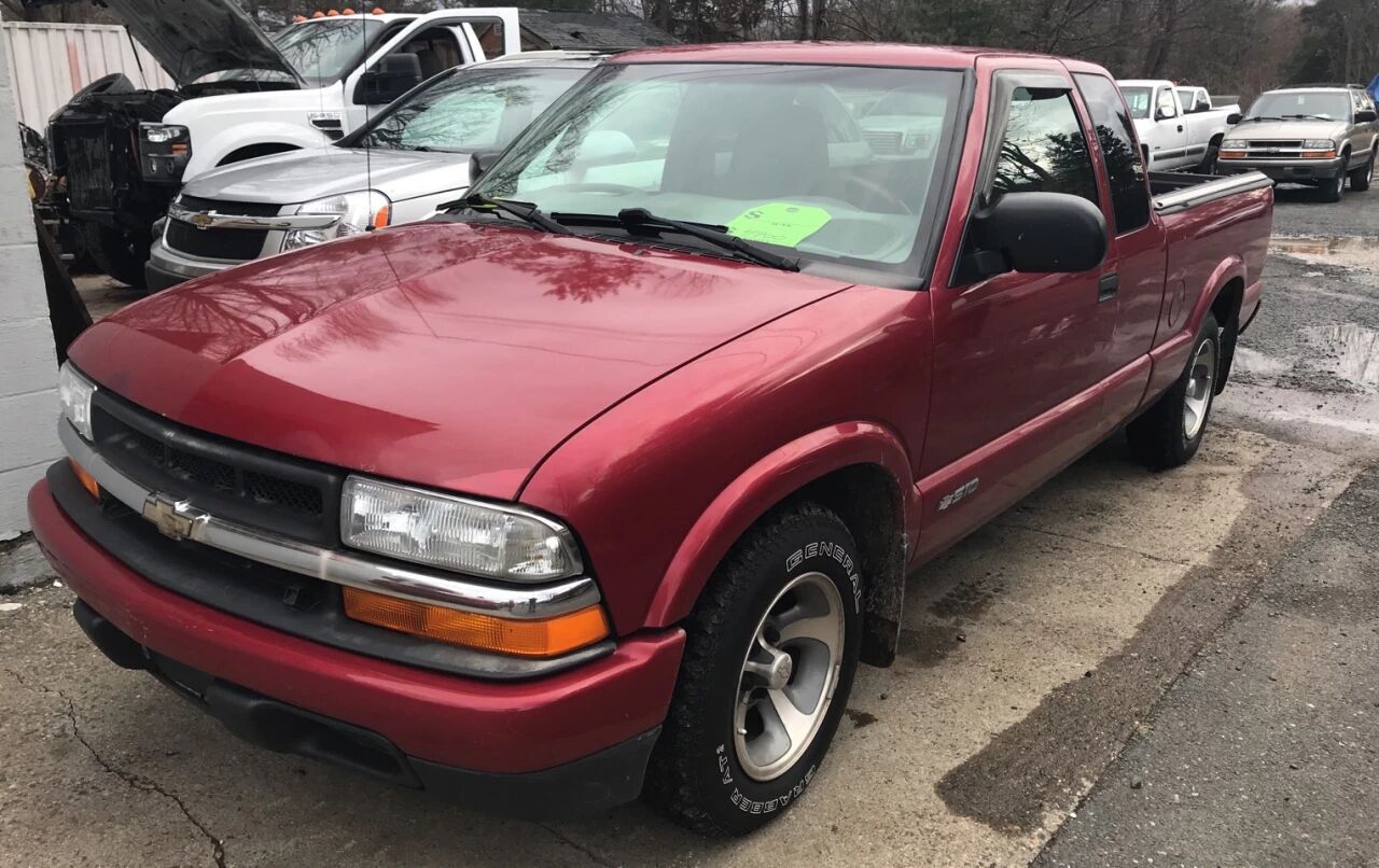 2002 CHEVROLET S-10 Pickup