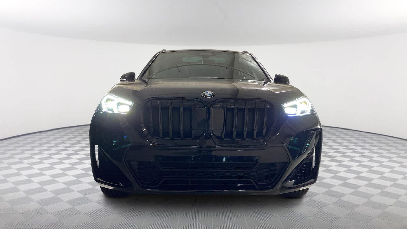 2023 BMW X1