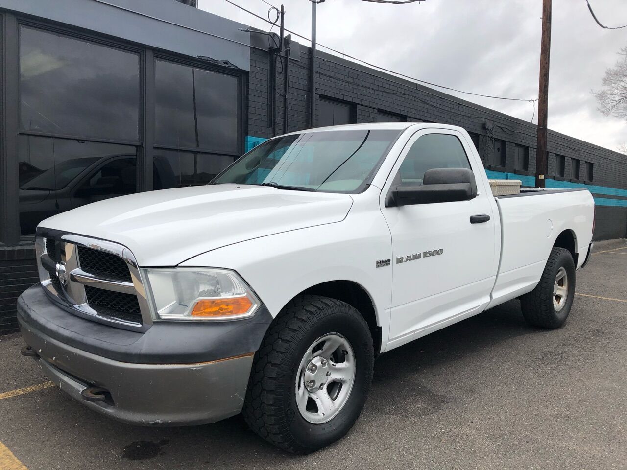 2011 DODGE Ram