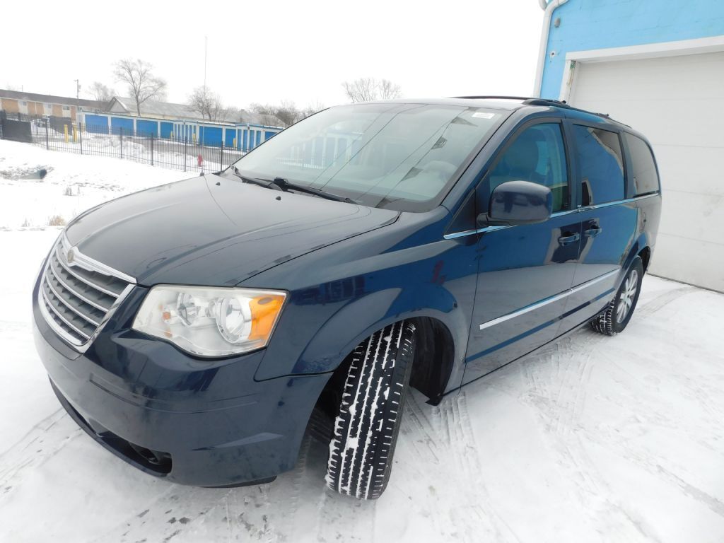 2009 CHRYSLER Town and Country